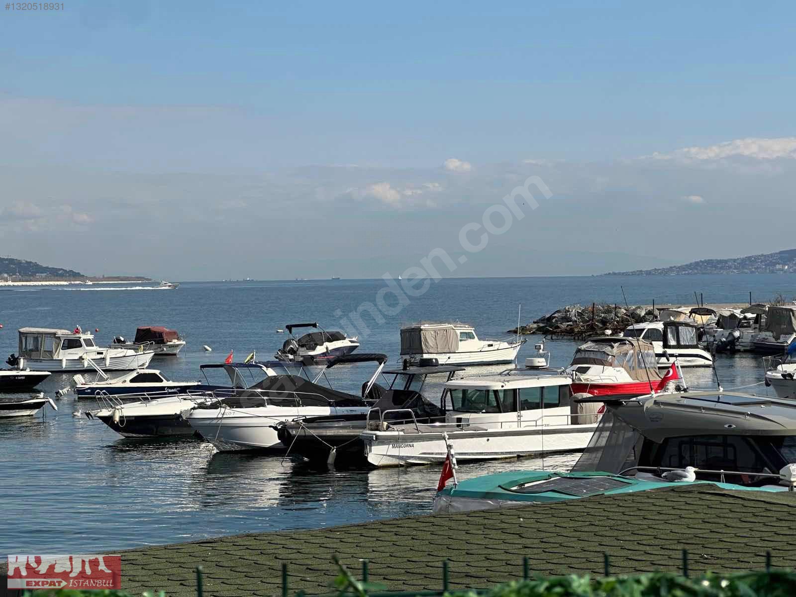 Close seaside, perfect for an expat